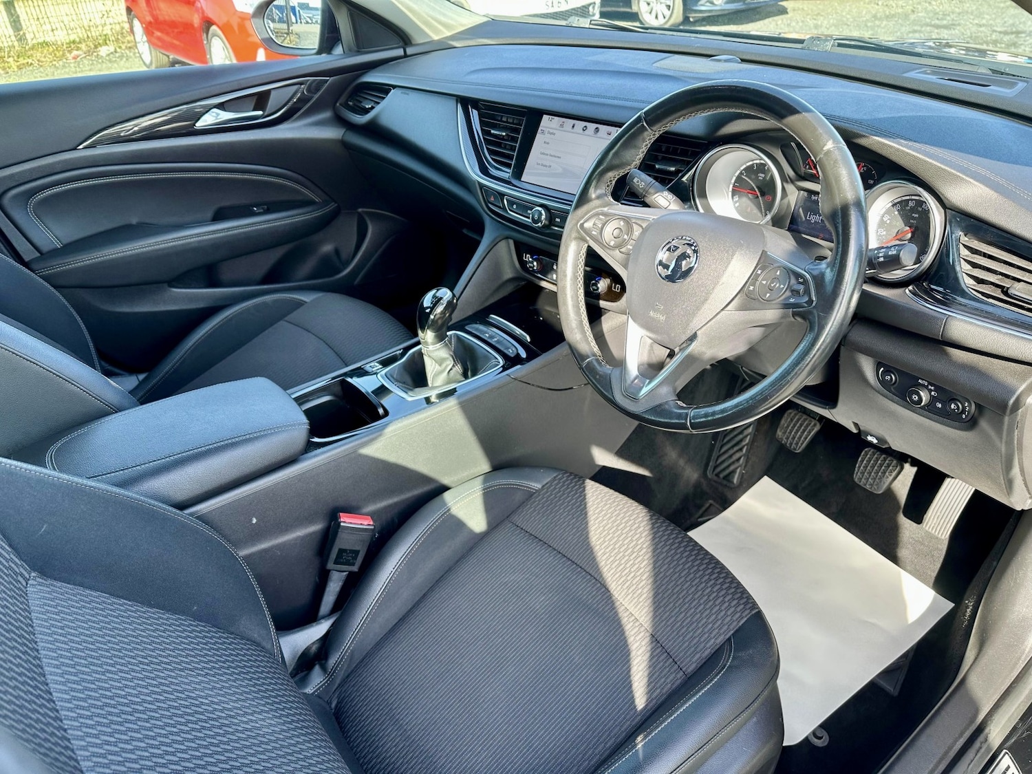 Used Vauxhall Insignia 2017 for sale - 77961936: Photo 20