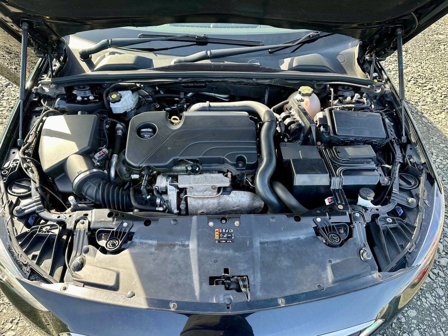 Used Vauxhall Insignia 2017 for sale - 77961936: Photo 26