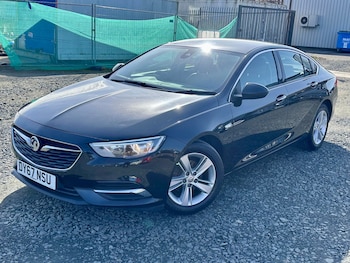 Used Vauxhall Insignia 2017 for sale - 77961936: Photo