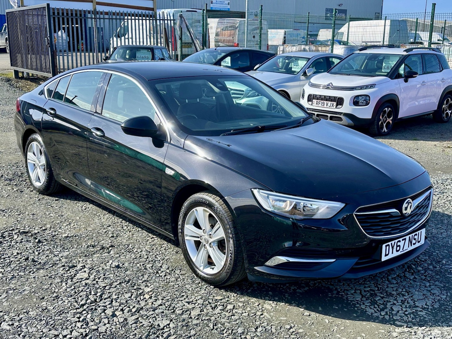 Used Vauxhall Insignia 2017 for sale - 77961936: Photo 6