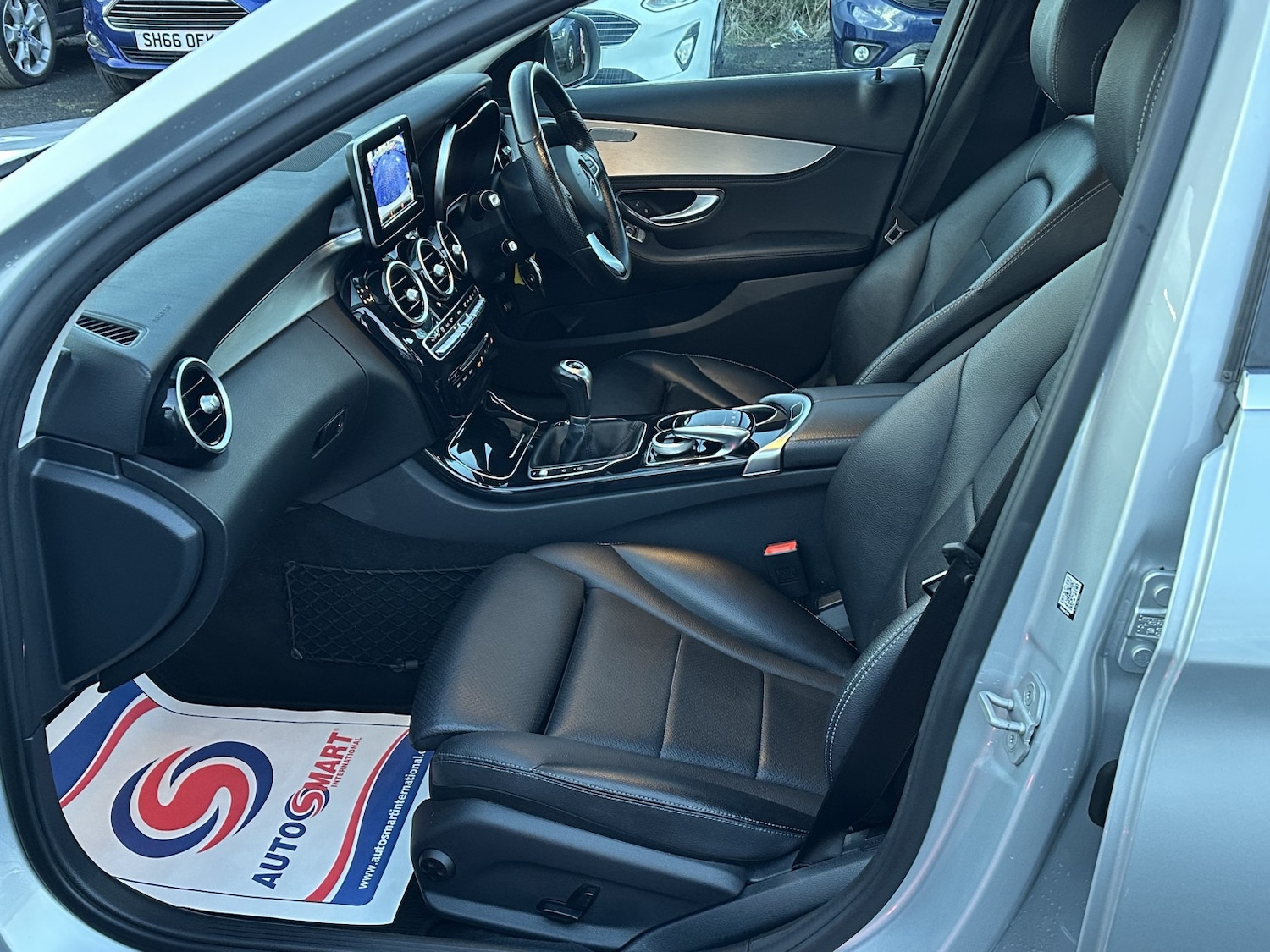 Used Mercedes-Benz C Class 2016 for sale - 76863841: Photo 14