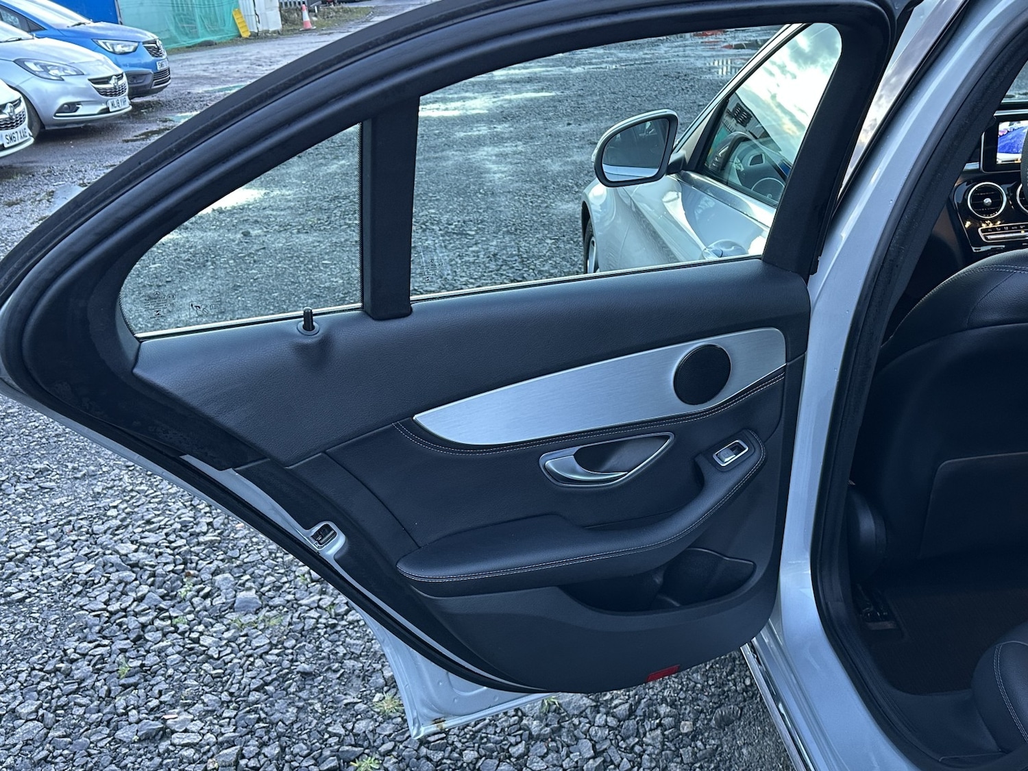 Used Mercedes-Benz C Class 2016 for sale - 76863841: Photo 16