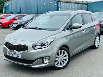 Used Kia Carens 2015 for sale - 79033135: Photo