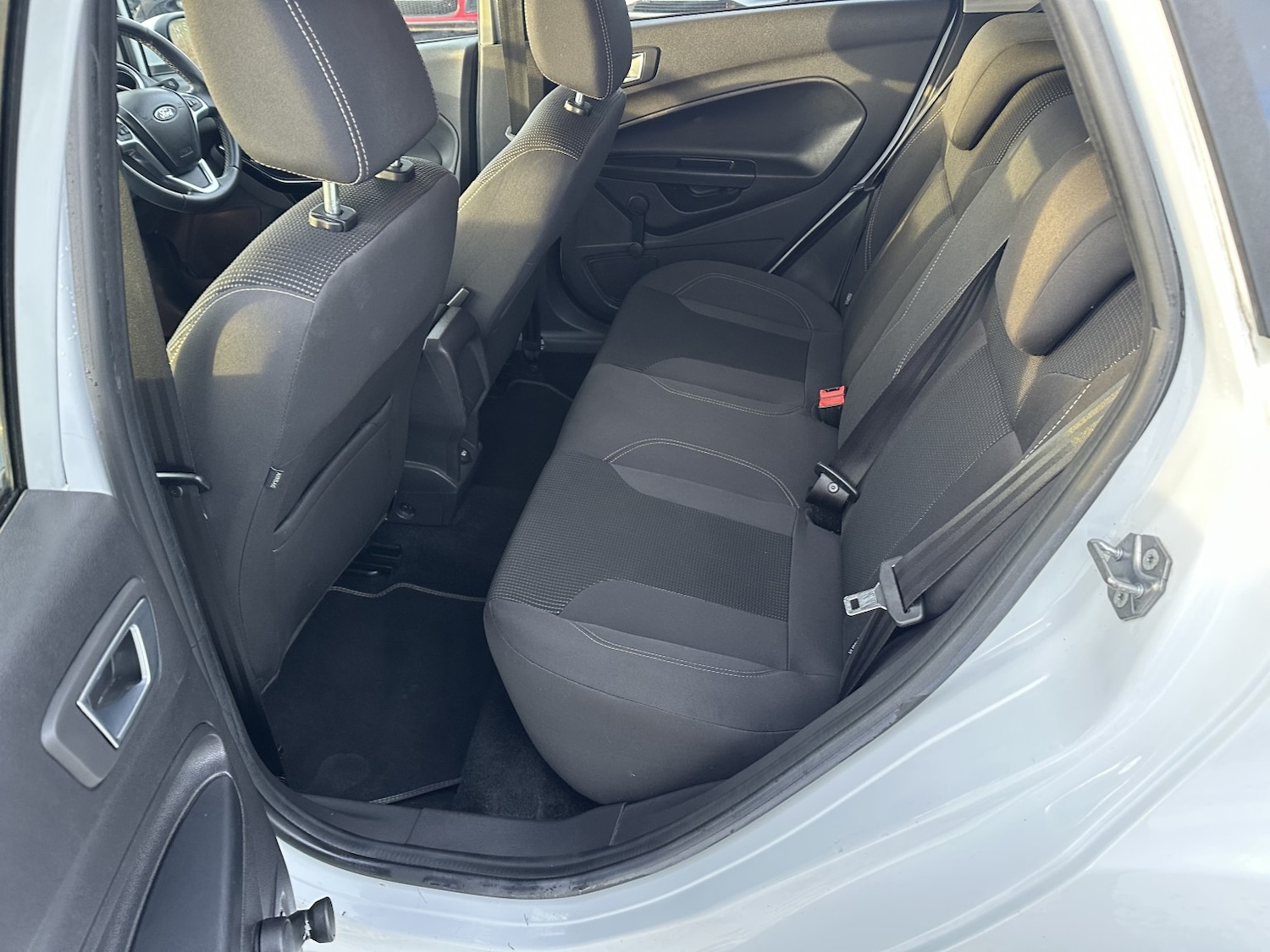 Used Ford Fiesta 2015 for sale - 77166112: Photo 21