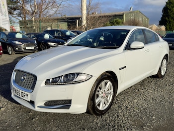 Used Jaguar XF 2015 for sale - 76598758: Photo