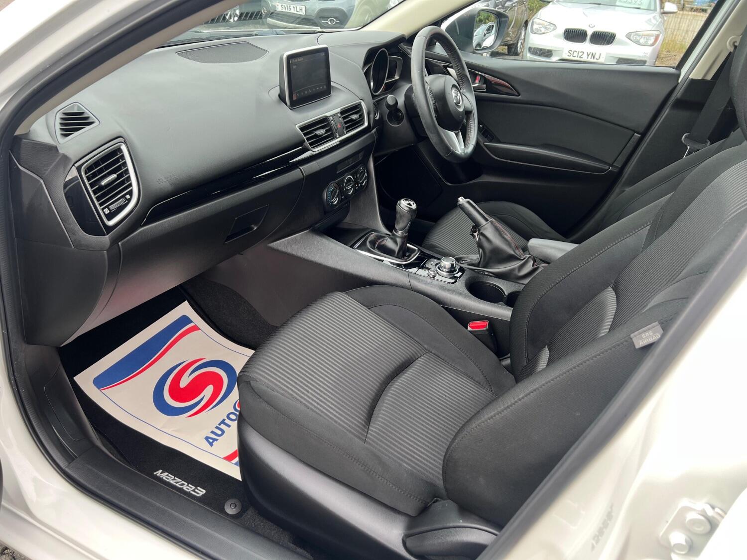 Used Mazda Mazda3 2014 for sale - 76011362: Photo 15