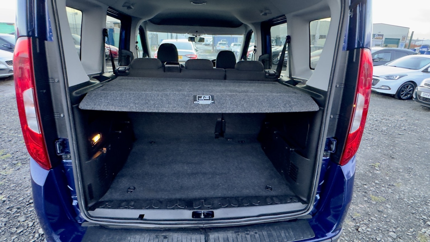 Used Fiat Doblo 2018 for sale - 76402199: Photo 14