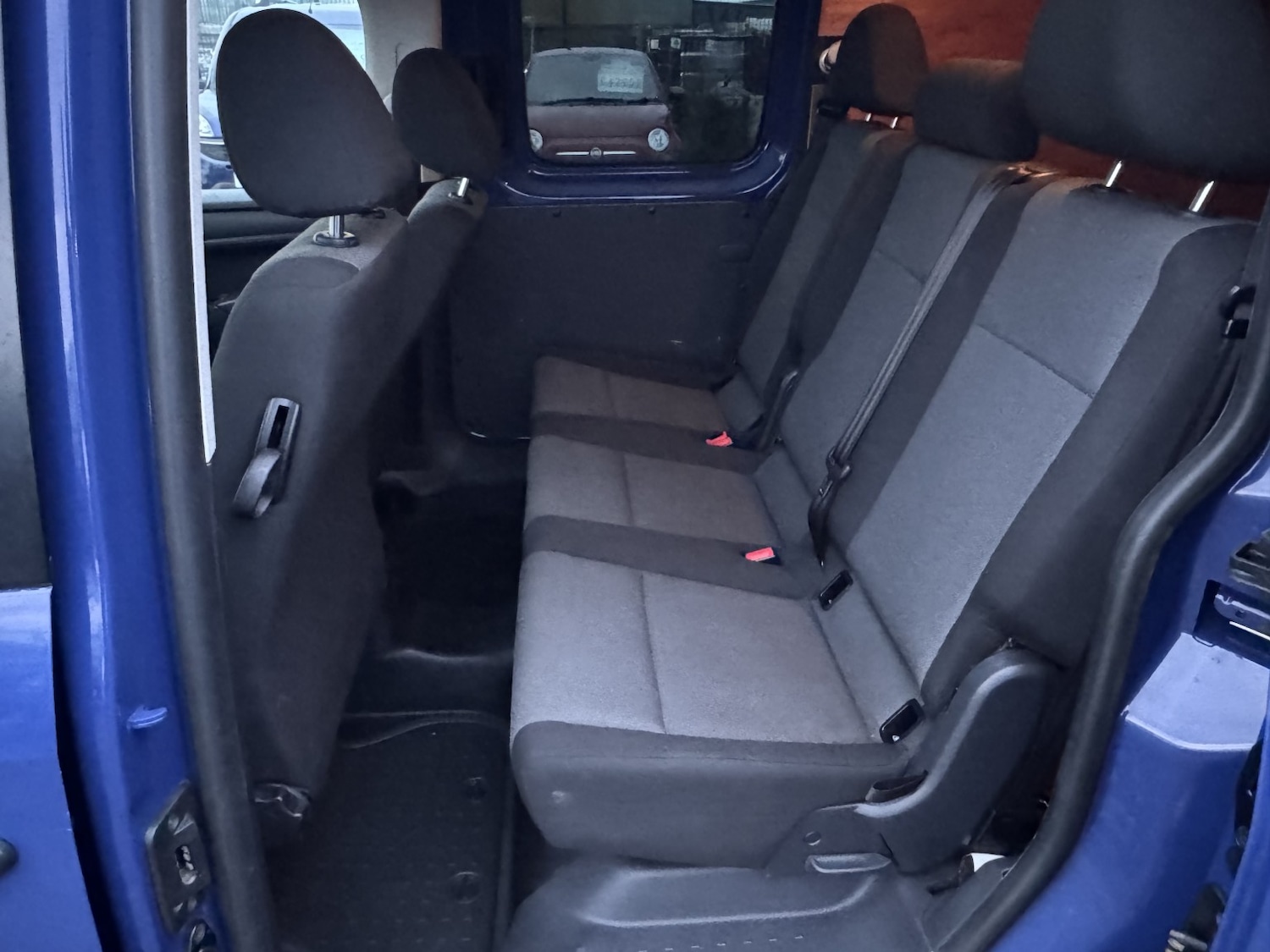 Used Volkswagen Caddy Maxi 2015 for sale - 76837040: Photo 25