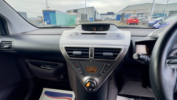 Used Toyota IQ 2009 for sale - 76249306: Photo 18