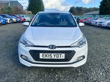 Used Hyundai i20 2015 for sale - 77201215: Photo