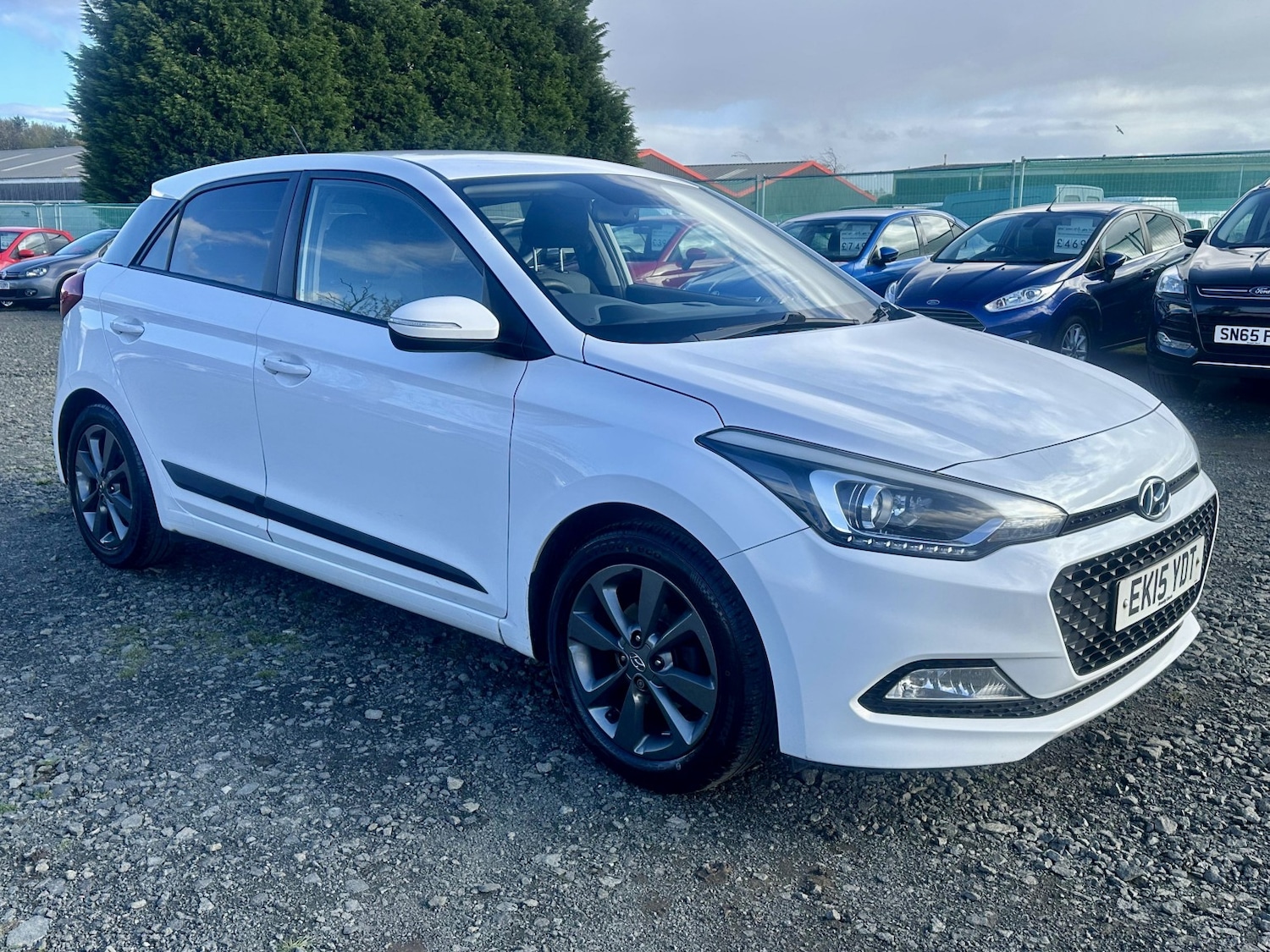 Used Hyundai i20 2015 for sale - 77201215: Photo 5