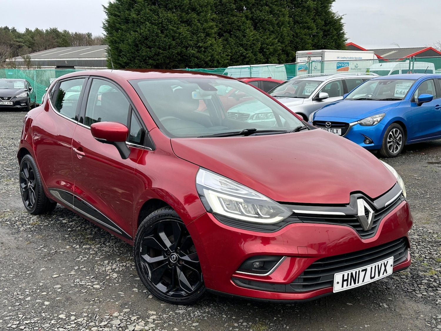 Used Renault Clio 2017 for sale - 76762163: Photo 1