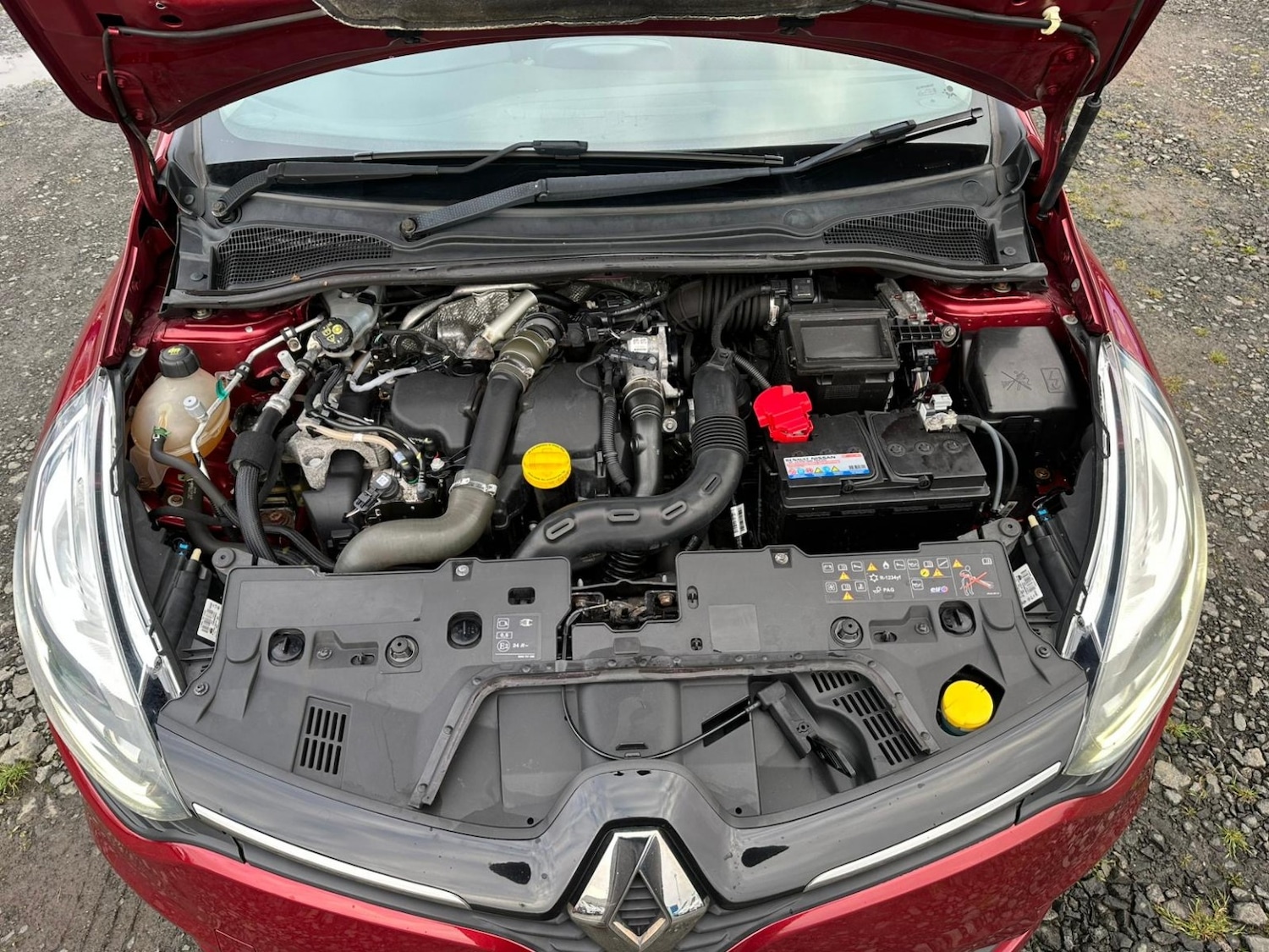 Used Renault Clio 2017 for sale - 76762163: Photo 28