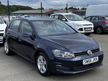Used Volkswagen Golf 2016 for sale - 79631382: Photo