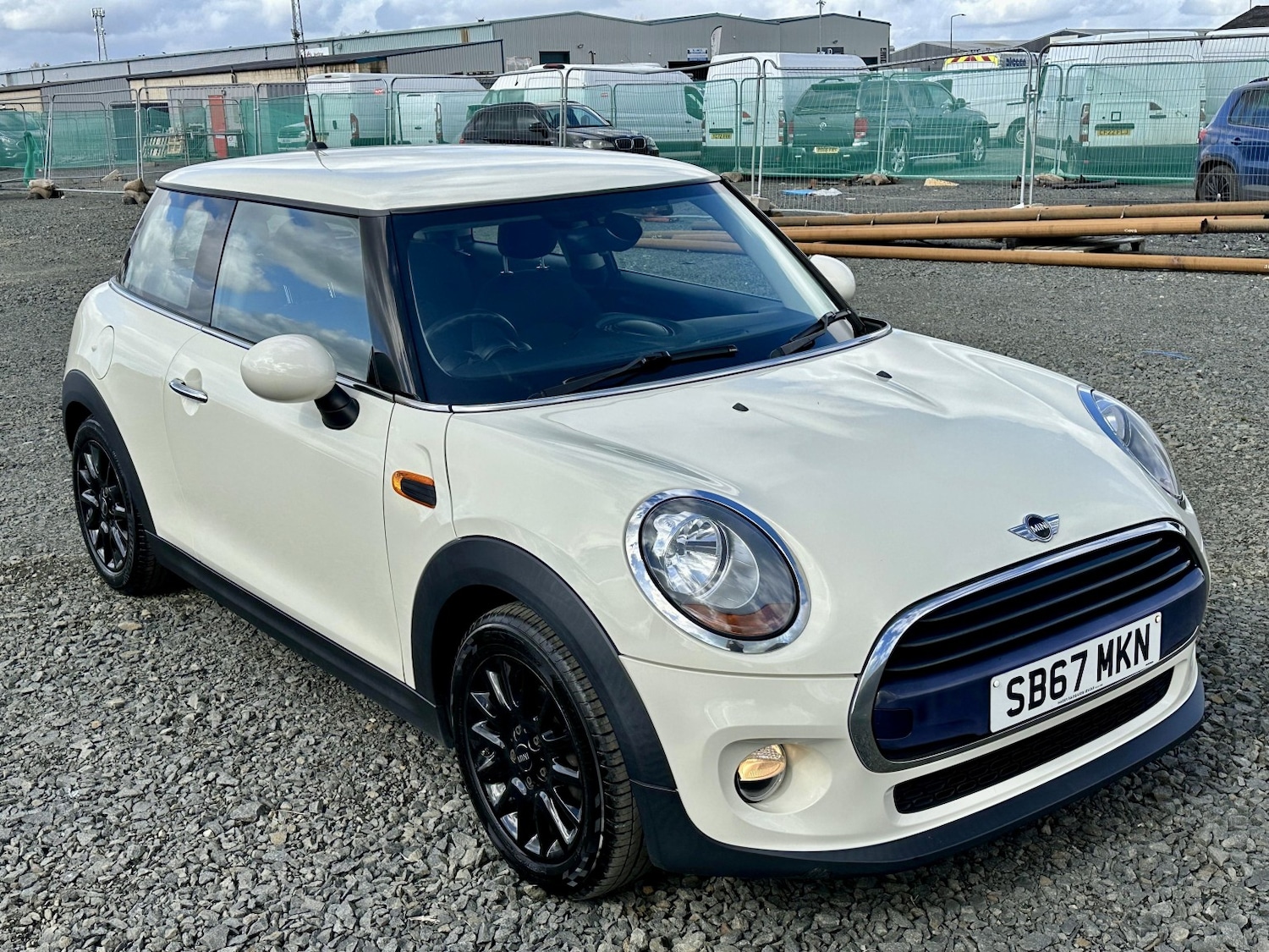 Used MINI Hatch 2017 for sale - 78201955: Photo 6