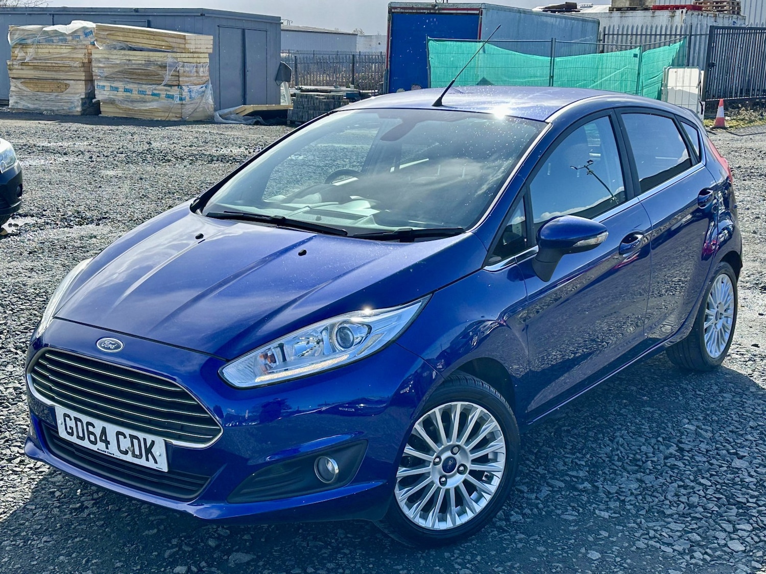Used Ford Fiesta 2015 for sale - 78057095: Photo 3