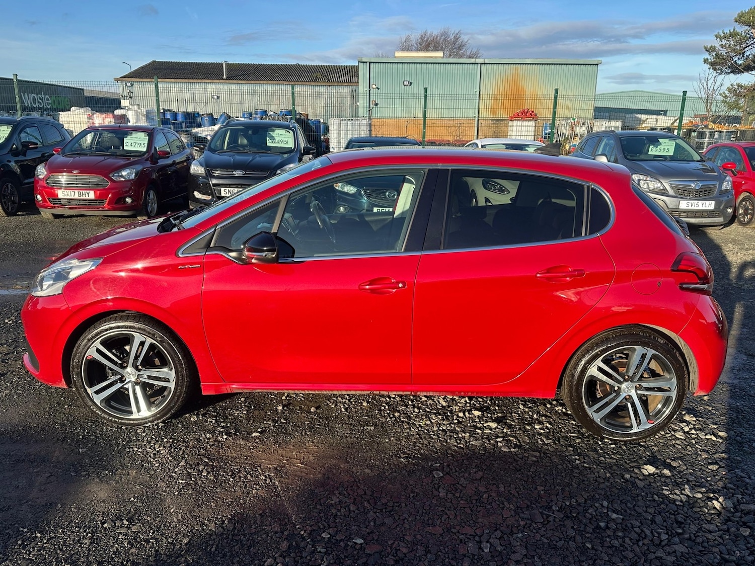 Used Peugeot 208 2017 for sale - 77014807: Photo 12