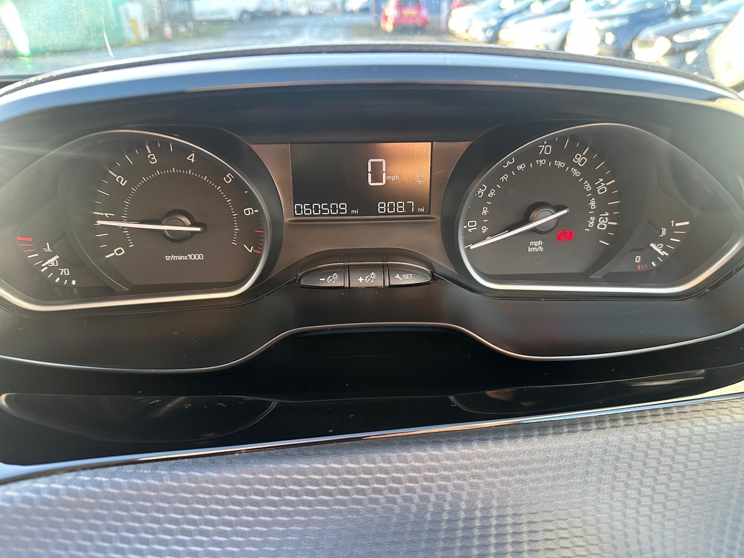 Used Peugeot 208 2017 for sale - 77014807: Photo 17