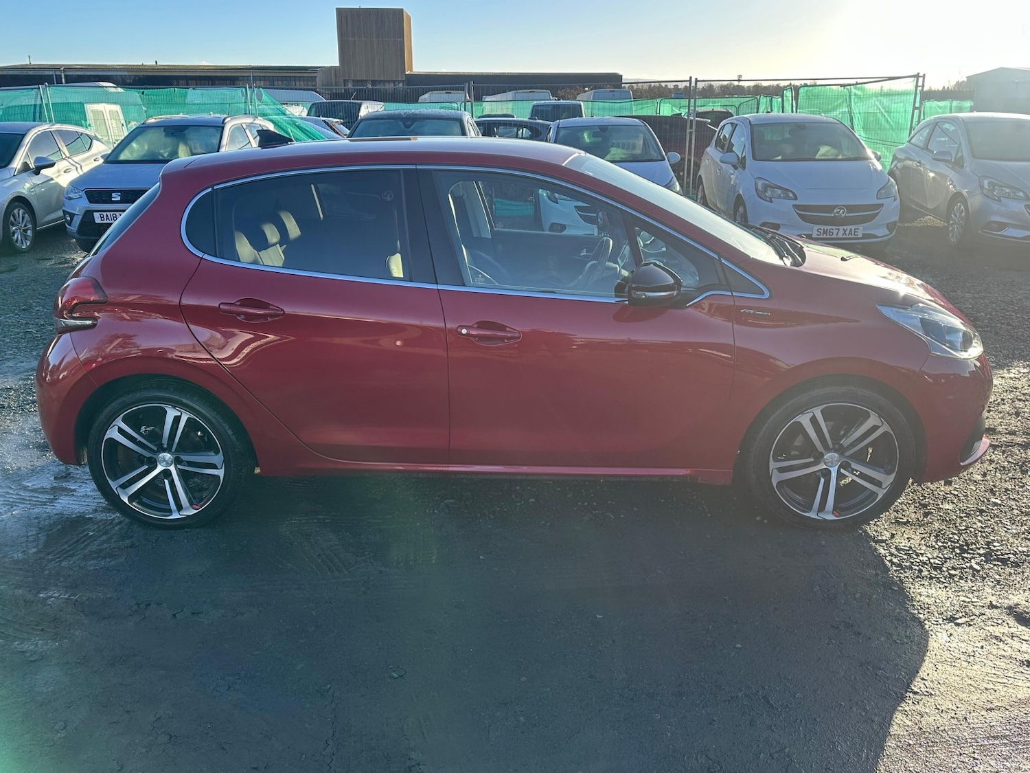 Used Peugeot 208 2017 for sale - 77014807: Photo 7