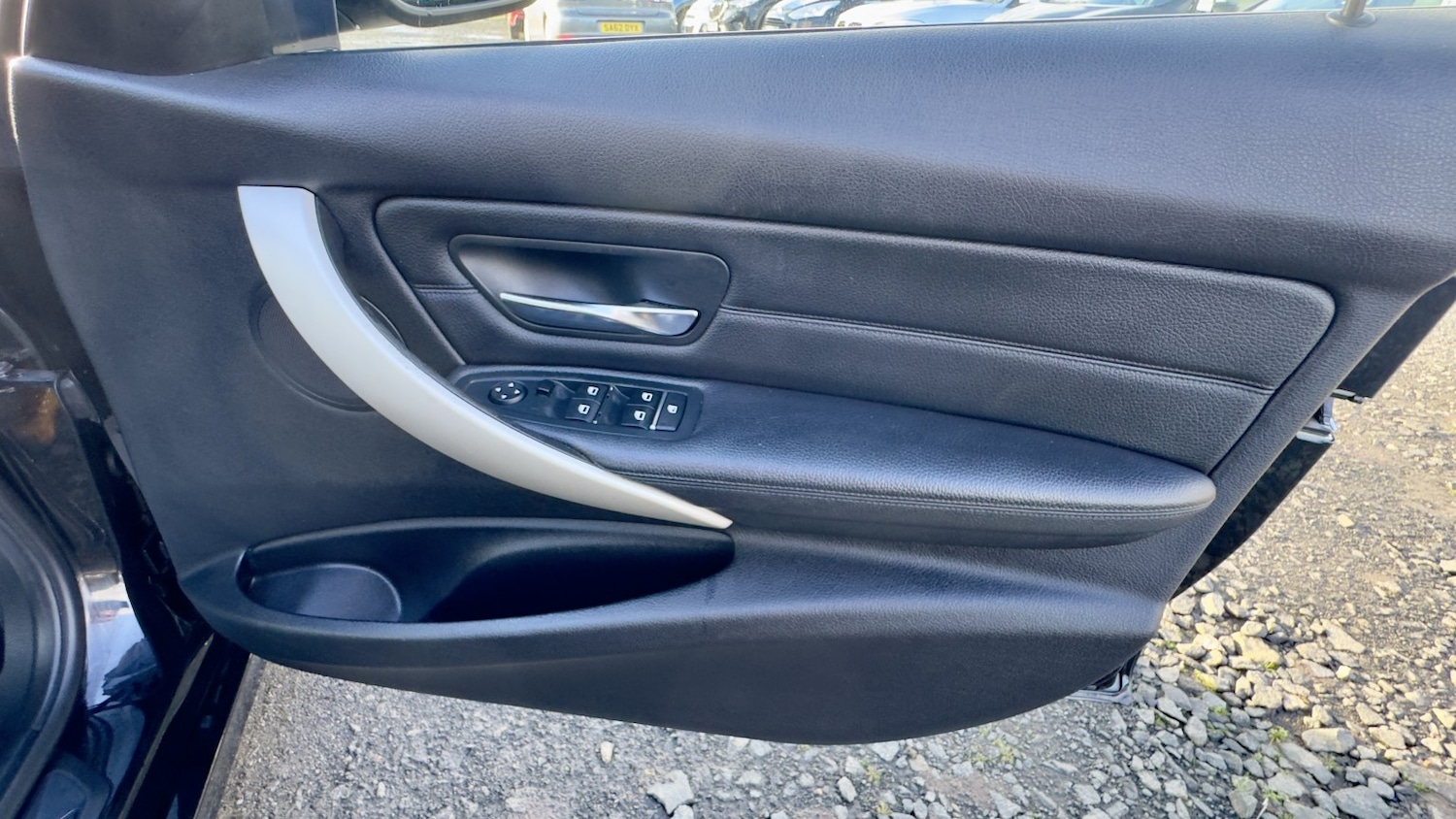 Used BMW 3 Series 2015 for sale - 76583285: Photo 17