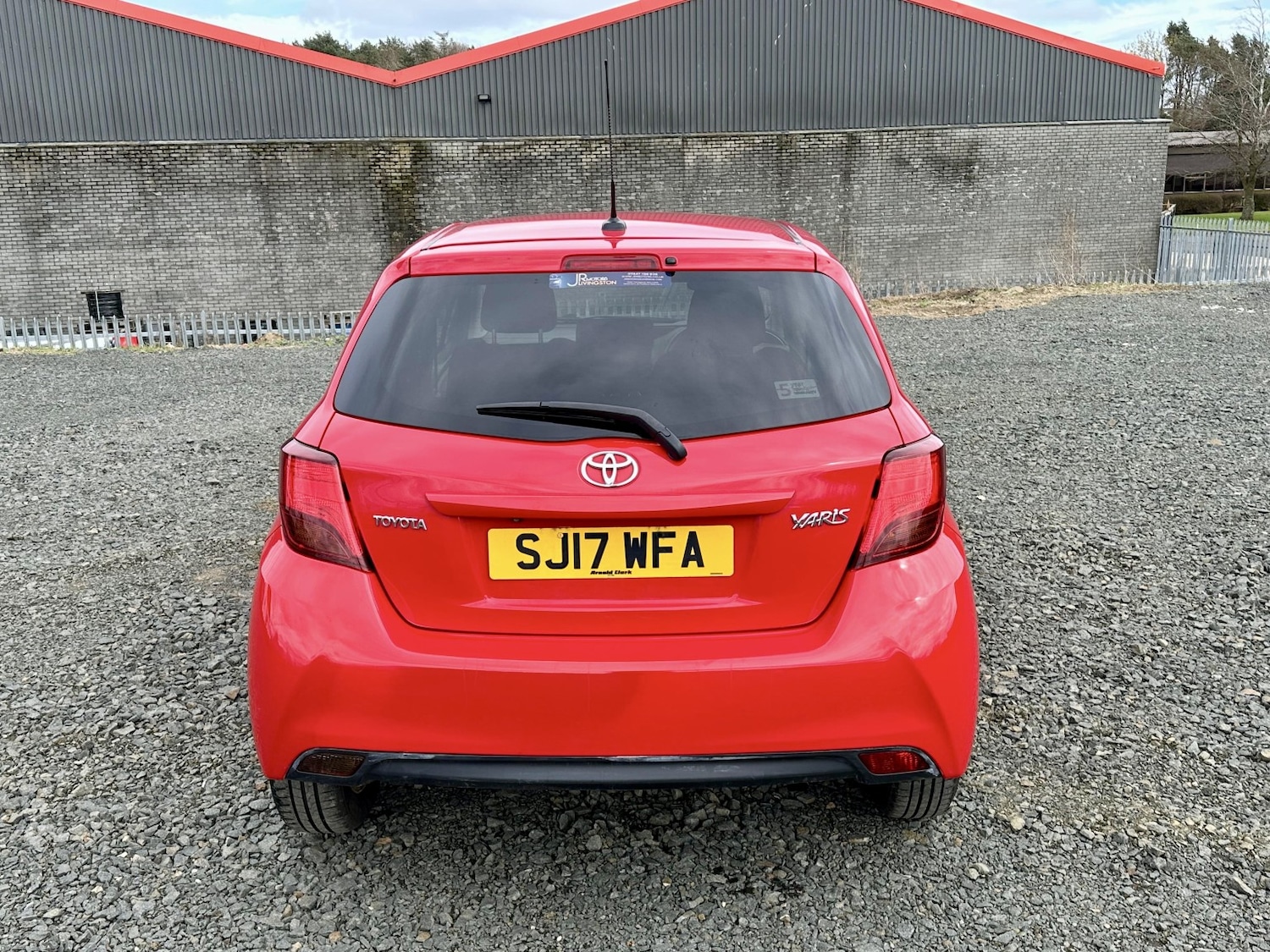 Used Toyota Yaris 2017 for sale - 78219599: Photo 9
