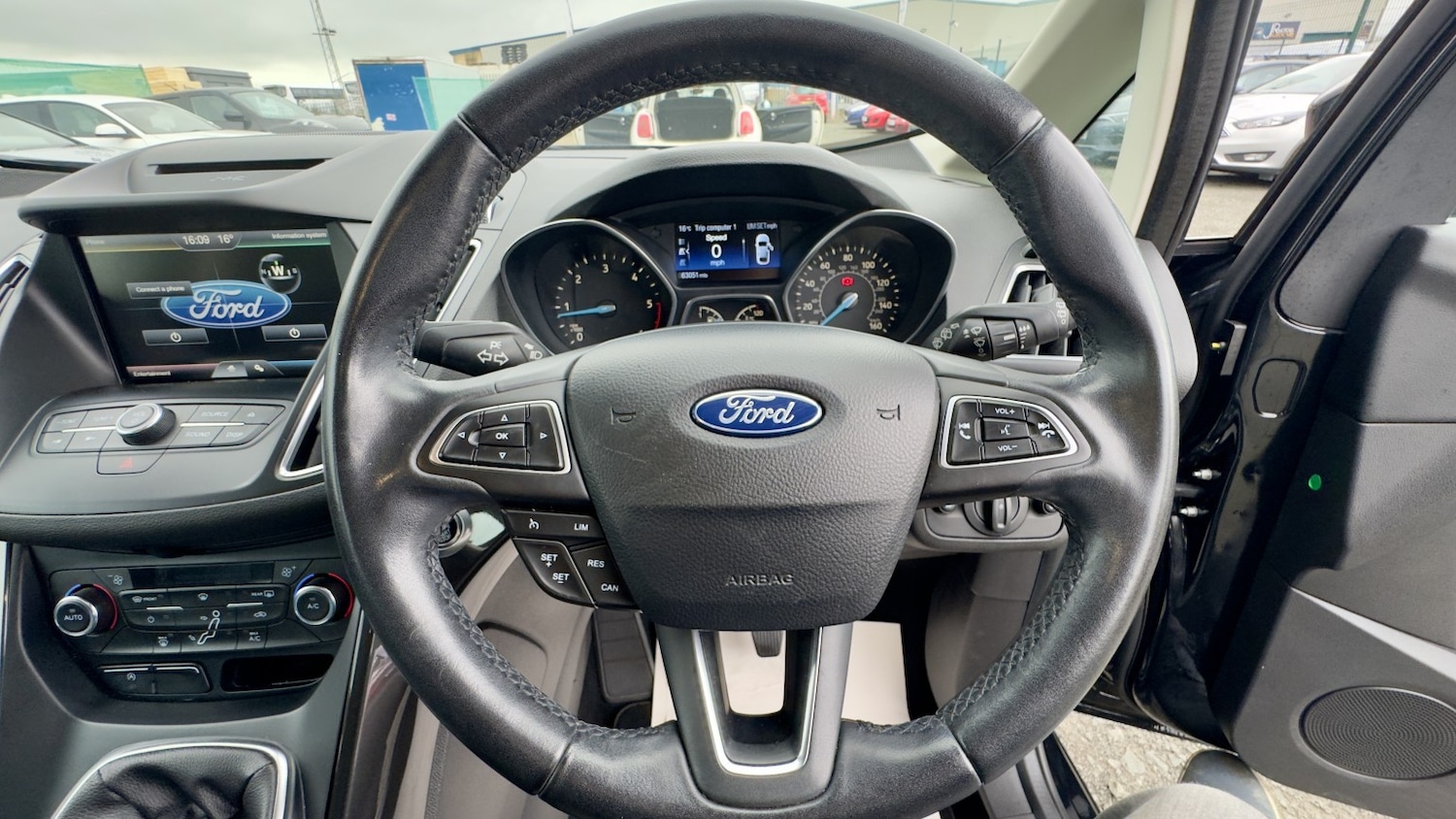 Used Ford C-Max 2015 for sale - 76192621: Photo 19