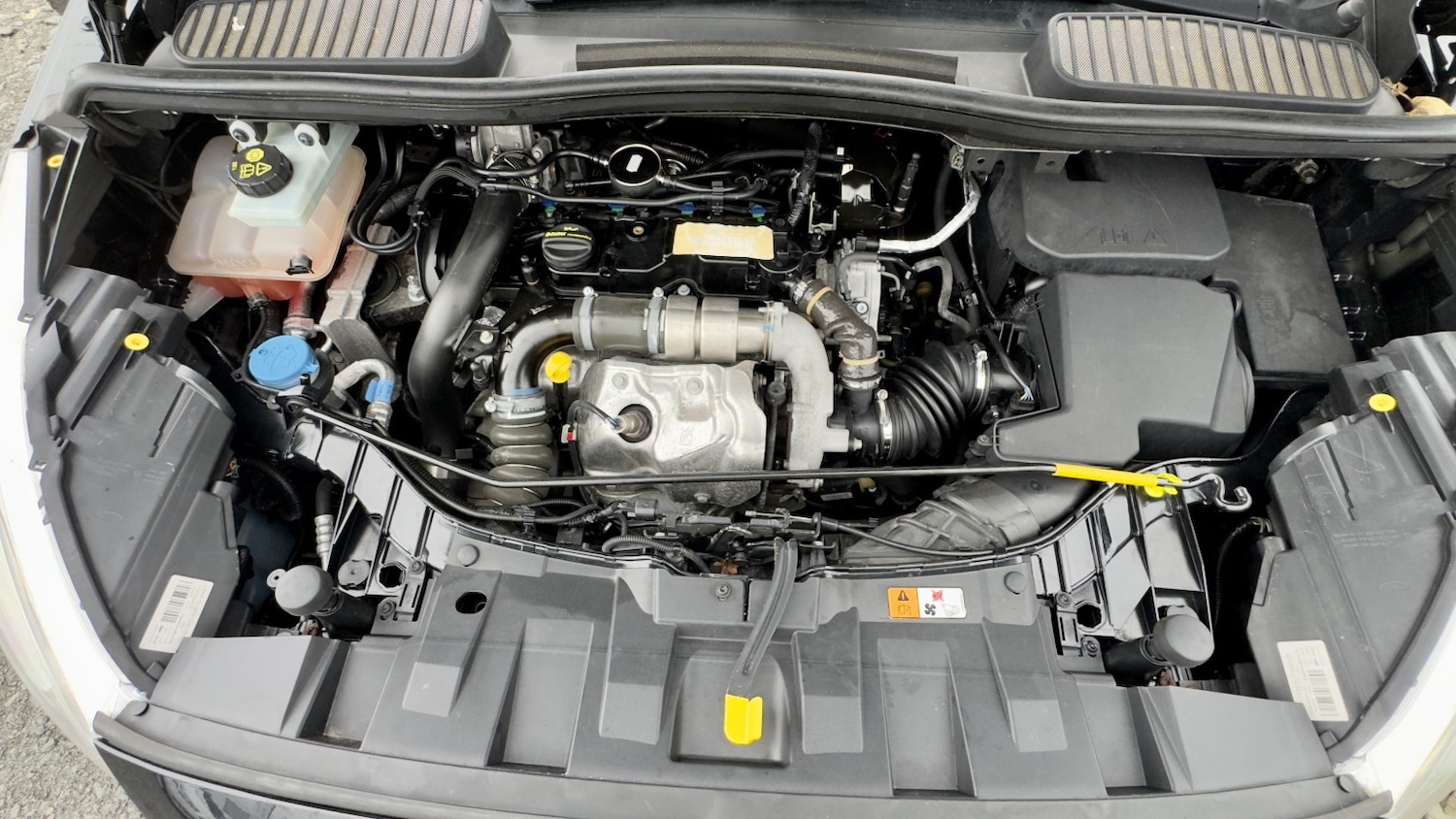 Used Ford C-Max 2015 for sale - 76192621: Photo 28