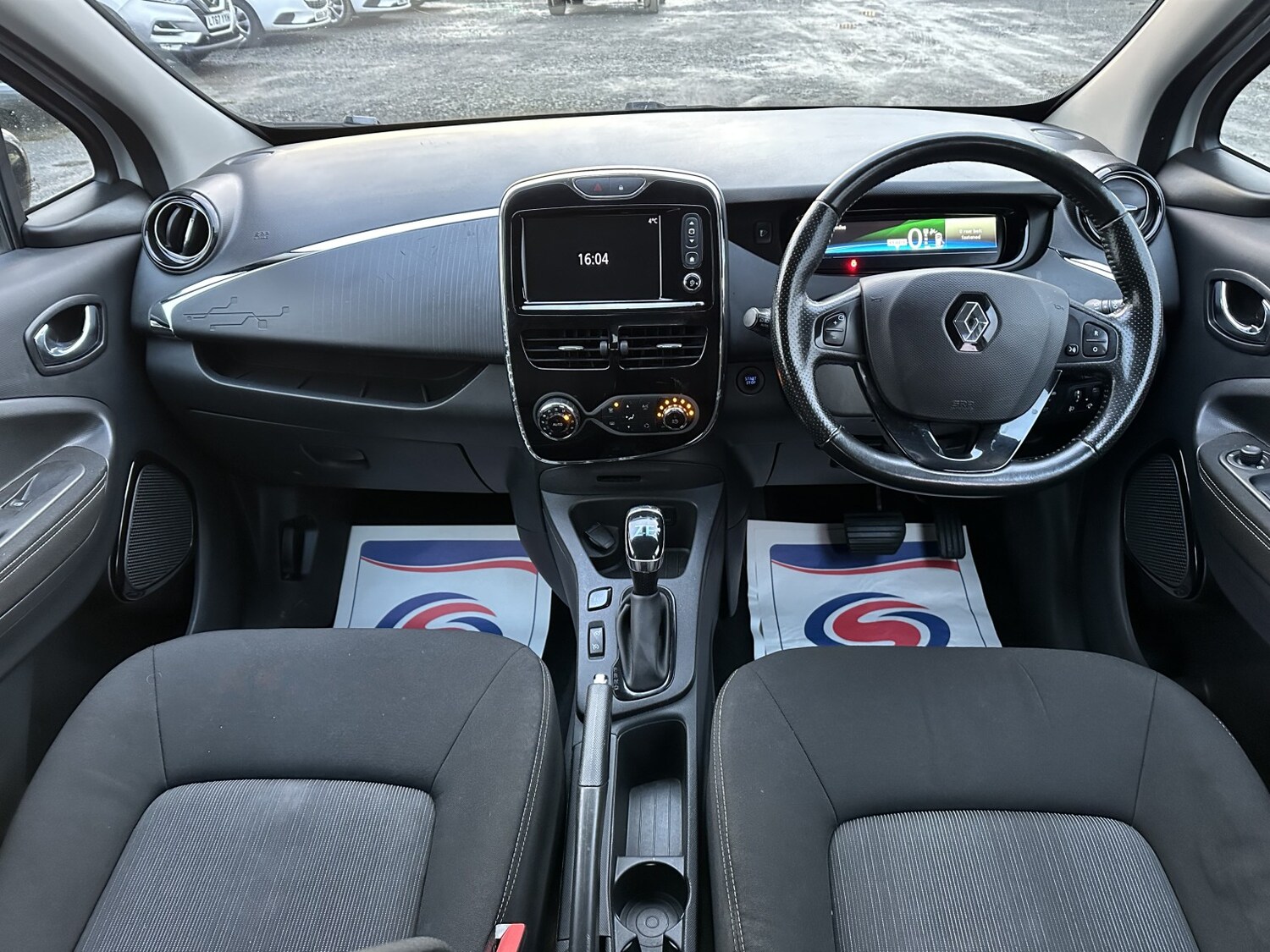 Used Renault Zoe 2019 for sale - 77616419: Photo 13