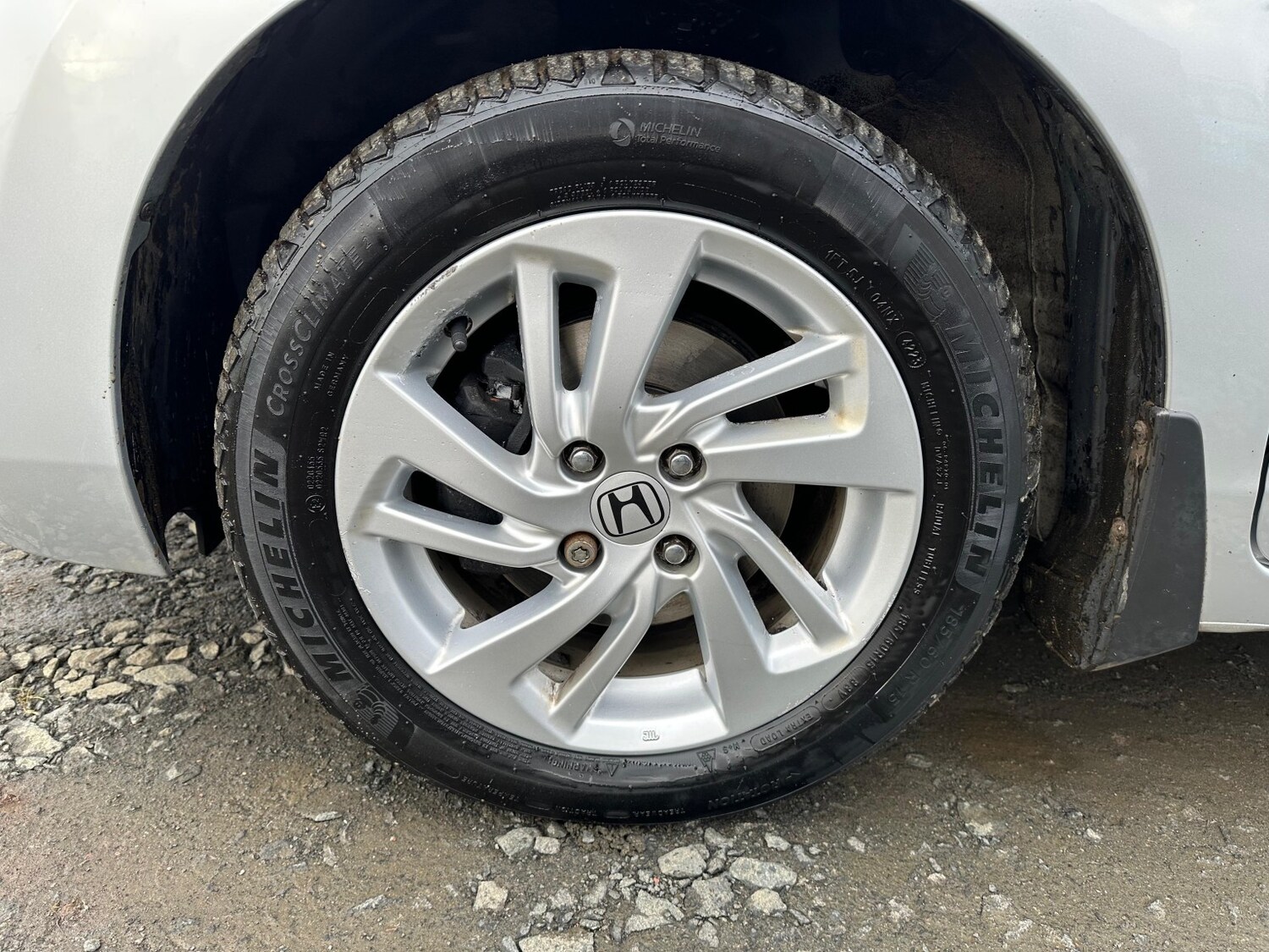 Used Honda Jazz 2015 for sale - 77370644: Photo 25