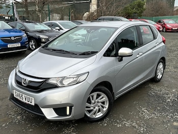 Used Honda Jazz 2015 for sale - 77370644: Photo