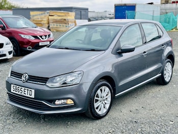 Used Volkswagen Polo 2015 for sale - 78475009: Photo
