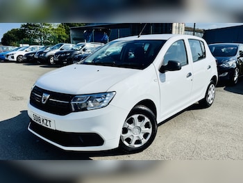 Used Dacia Sandero 2018 for sale - 79162220: Photo