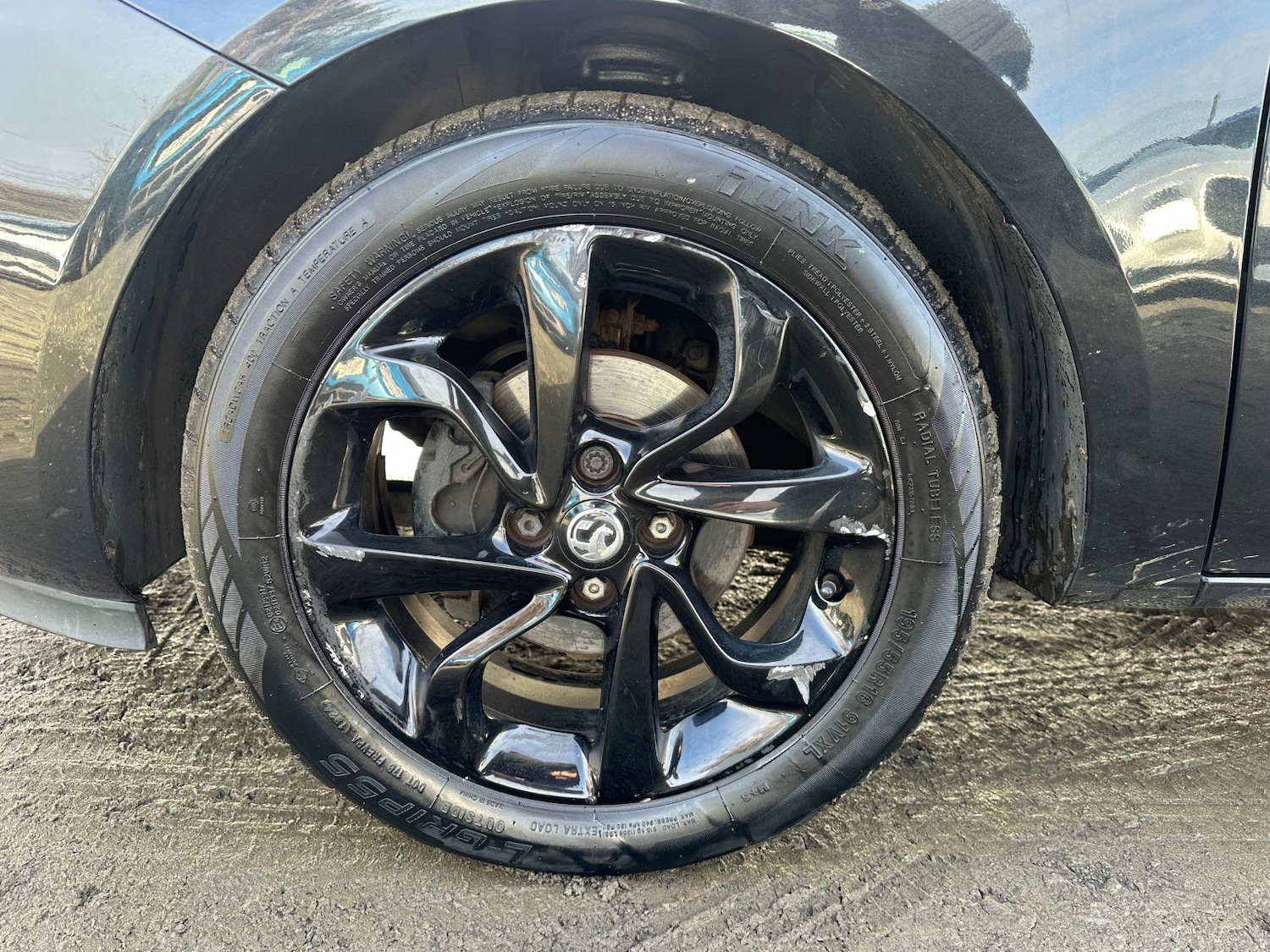 Used Vauxhall Corsa 2015 for sale - 77632517: Photo 18