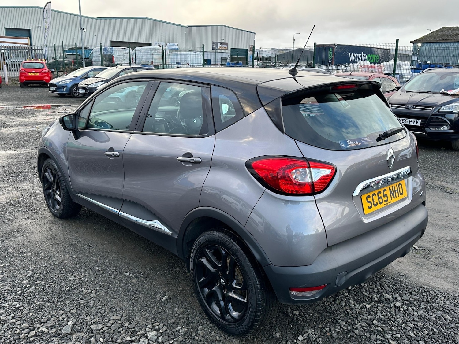 Used Renault Captur 2015 for sale - 77011772: Photo 12