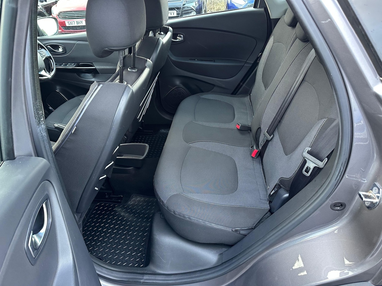 Used Renault Captur 2015 for sale - 77011772: Photo 19