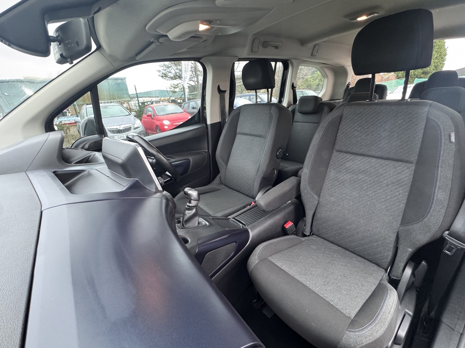 Used Peugeot Rifter 2020 for sale - 76951113: Photo 15