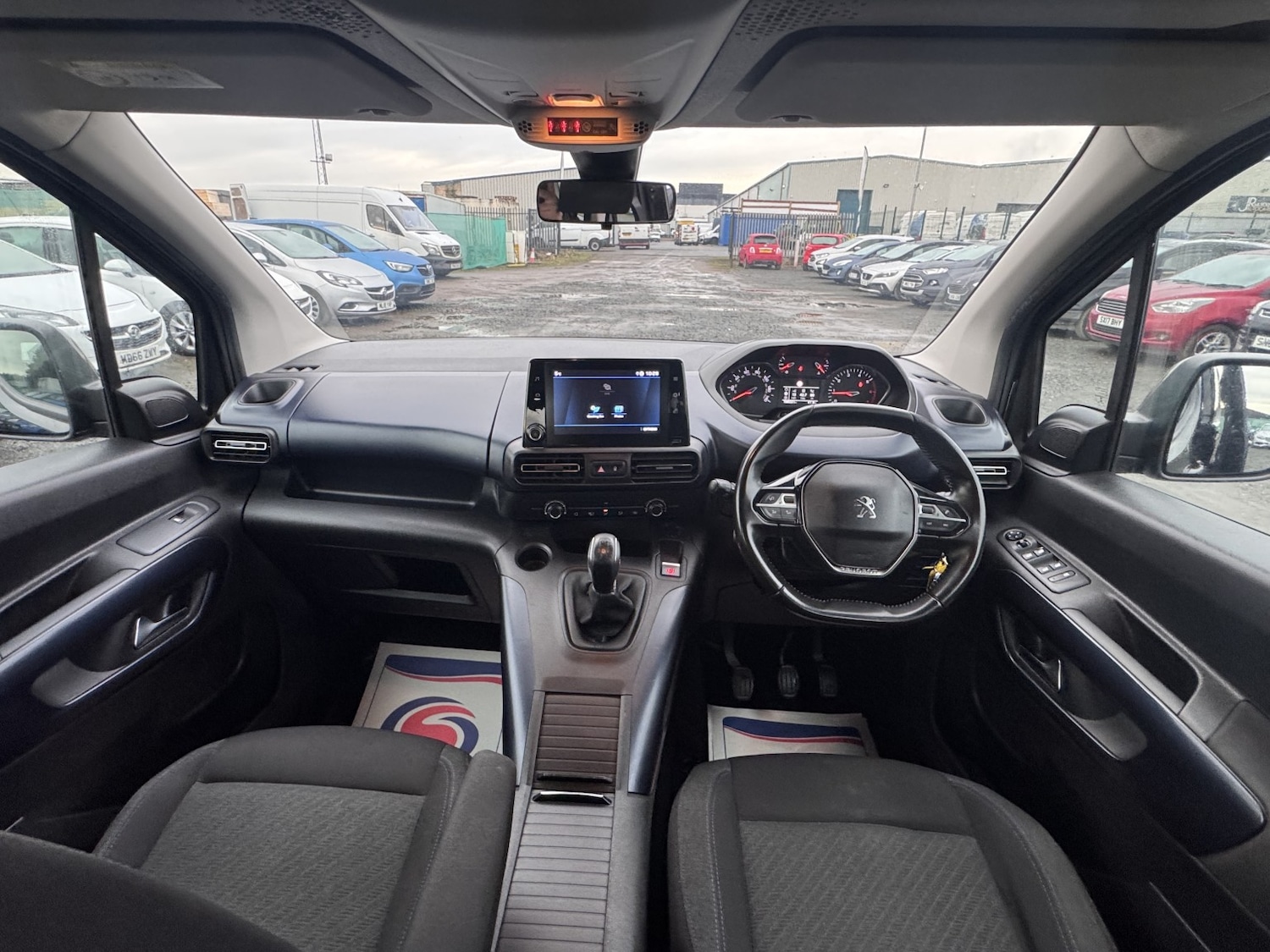 Used Peugeot Rifter 2020 for sale - 76951113: Photo 18