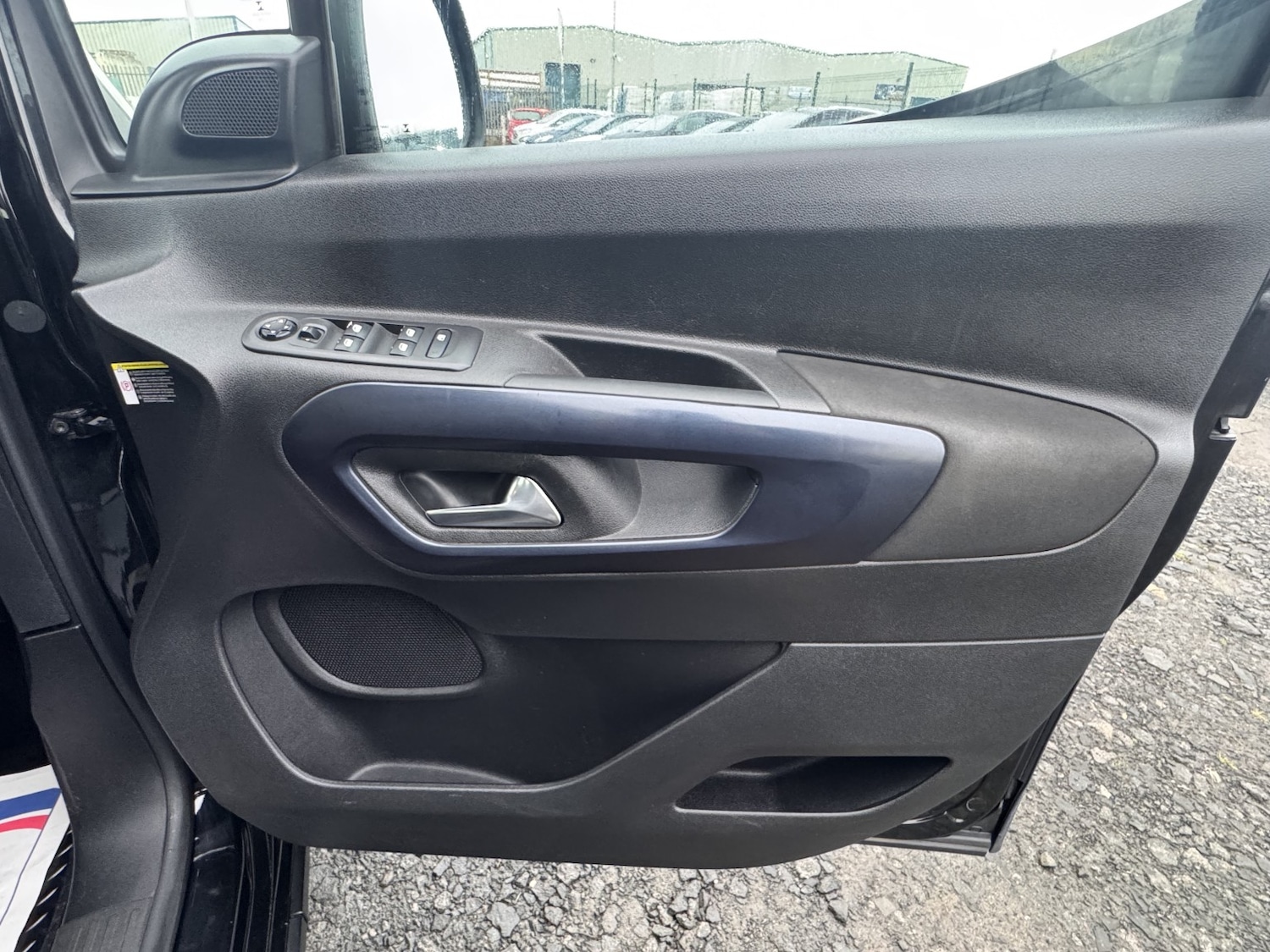 Used Peugeot Rifter 2020 for sale - 76951113: Photo 25