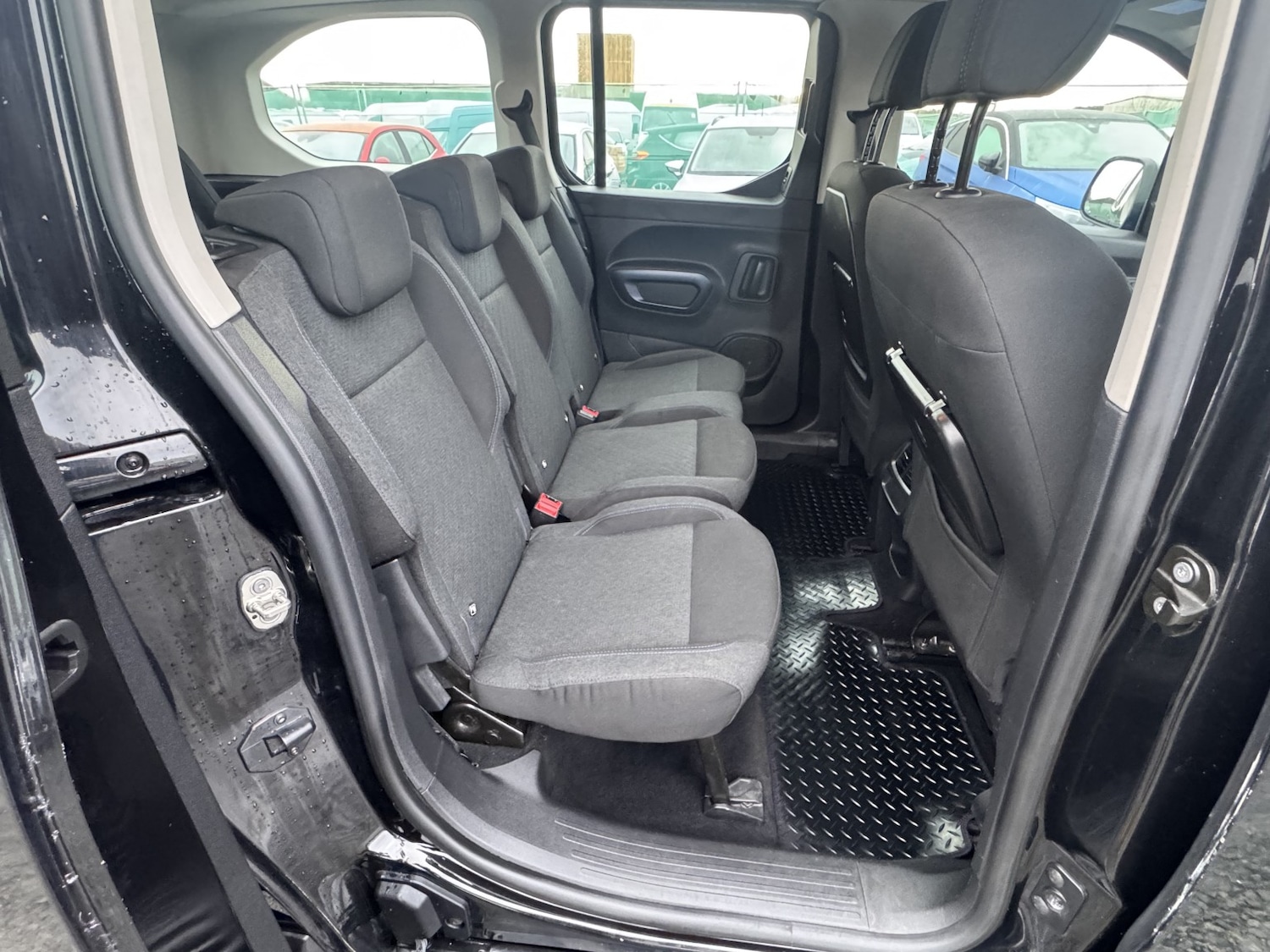 Used Peugeot Rifter 2020 for sale - 76951113: Photo 26