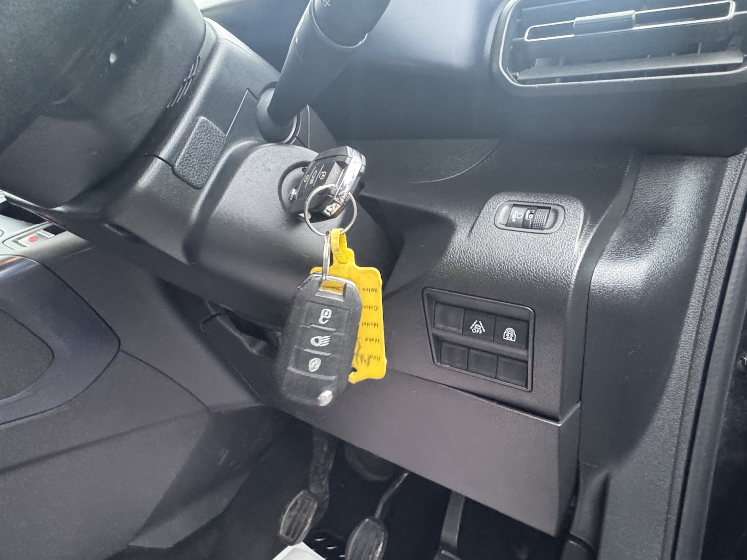 Used Peugeot Rifter 2020 for sale - 76951113: Photo 33