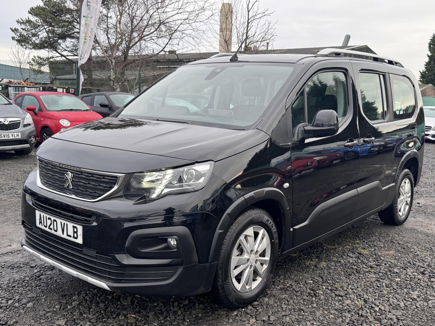 Used Peugeot Rifter 2020 for sale - 76951113: Photo 4