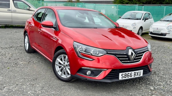 Used Renault Megane 2016 for sale - 75163873: Photo 1