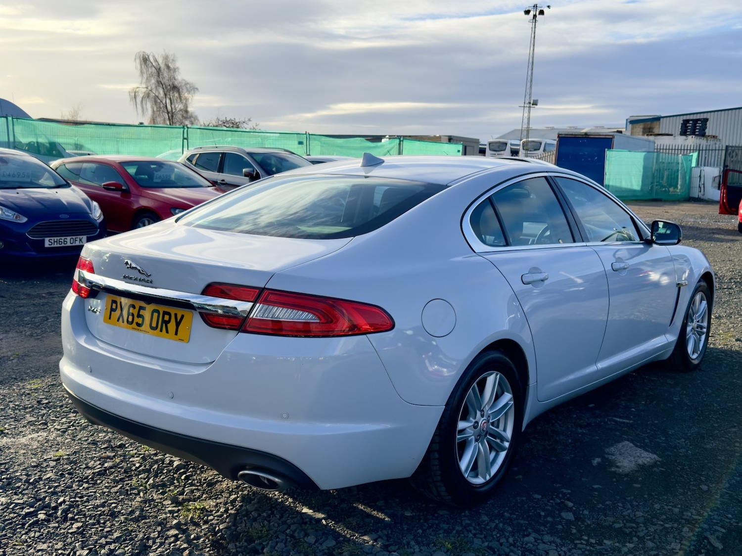 Used Jaguar XF 2015 for sale - 77001548: Photo 6