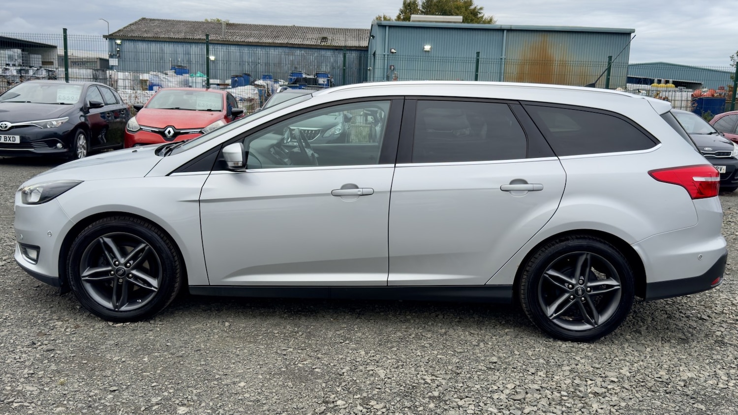 Used Ford Focus 2015 for sale - 76120267: Photo 13