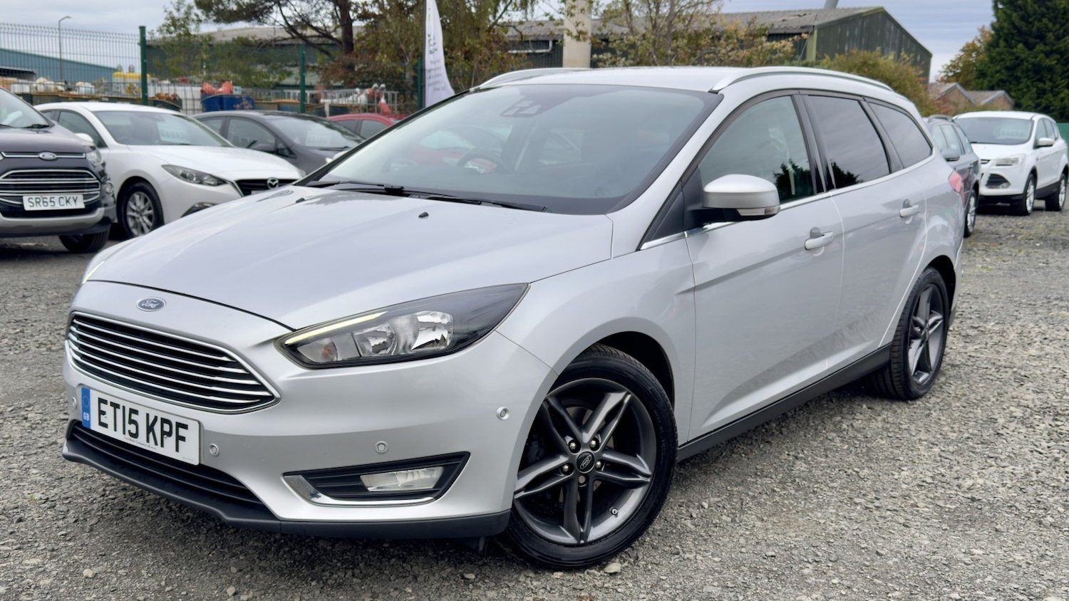 Used Ford Focus 2015 for sale - 76120267: Photo 3