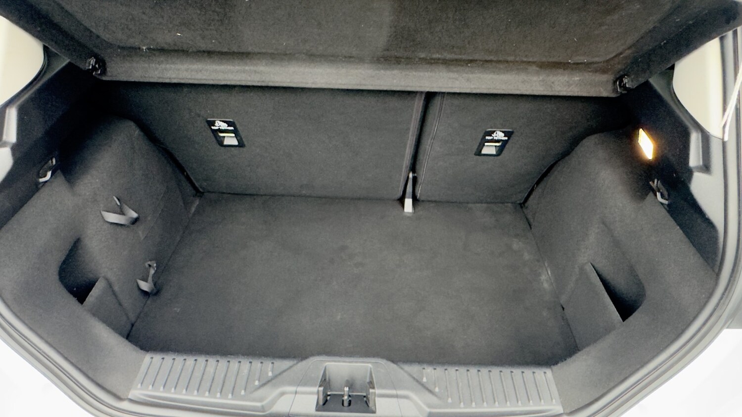 Used Ford Fiesta 2018 for sale - 76510951: Photo 30