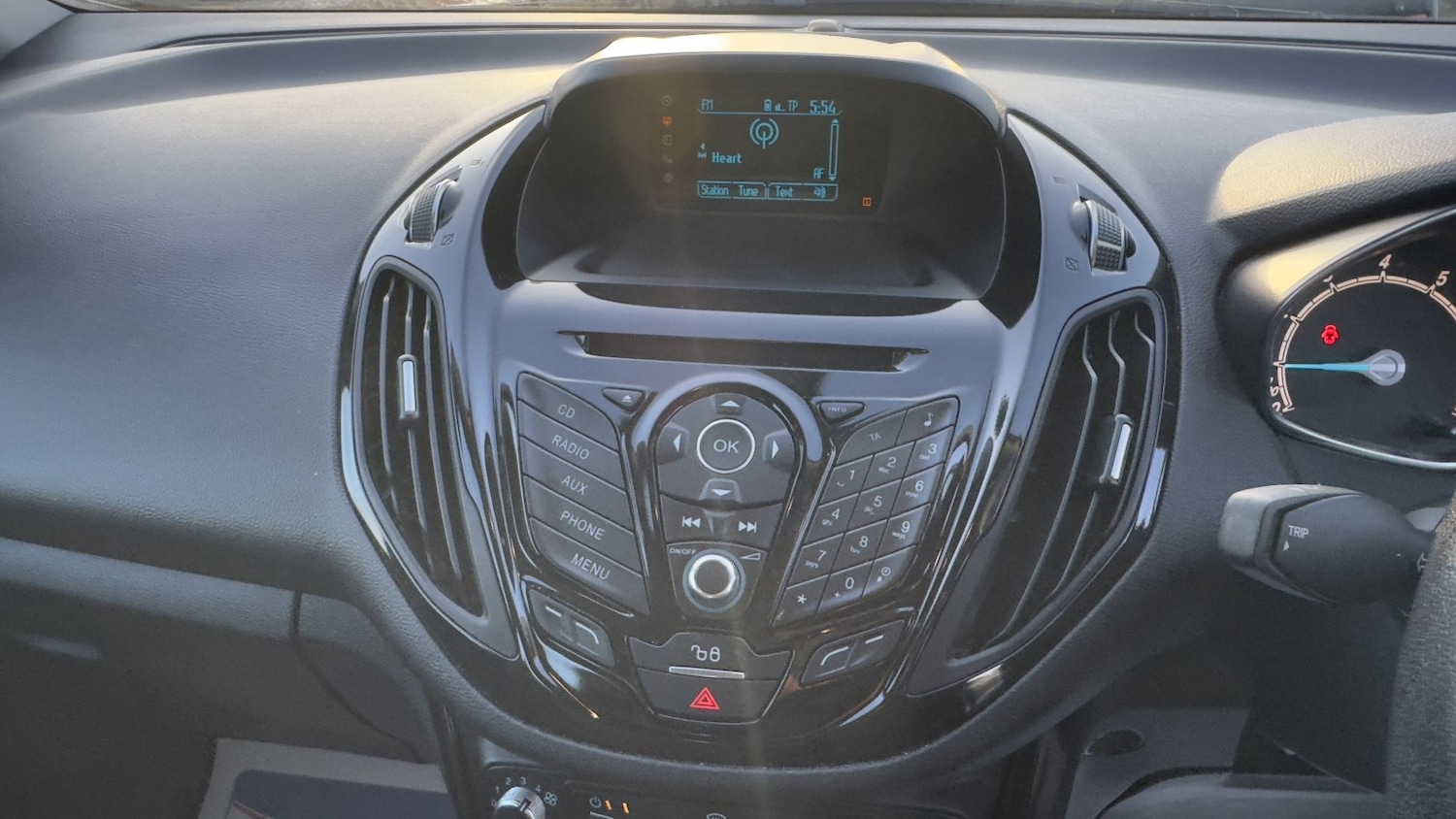 Used Ford B-MAX 2016 for sale - 76461568: Photo 18