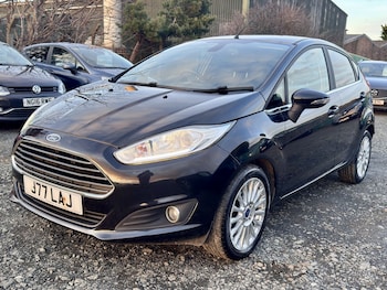 Used Ford Fiesta 2014 for sale - 77701085: Photo