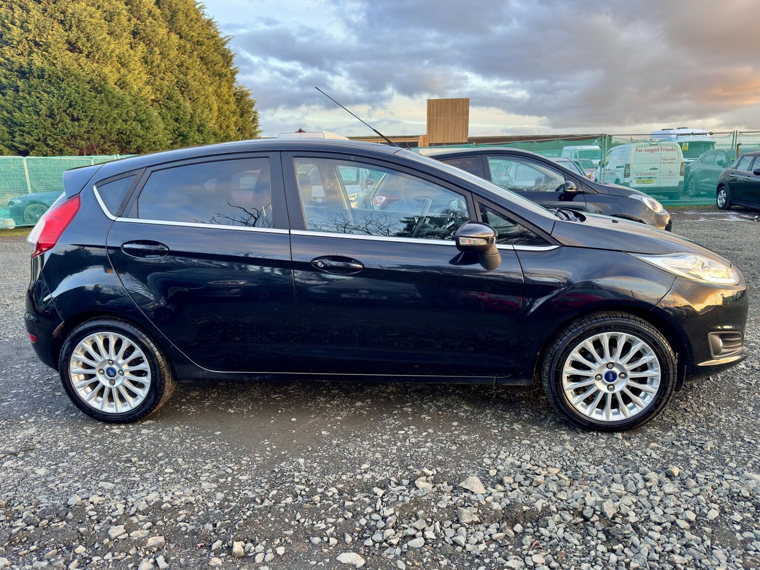 Used Ford Fiesta 2014 for sale - 77701085: Photo 7