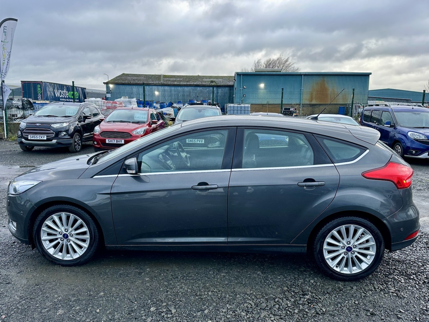 Used Ford Focus 2015 for sale - 76891759: Photo 12